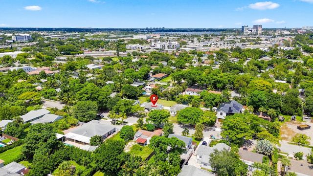 933 UPLAND Road, West Palm Beach, FL 33401