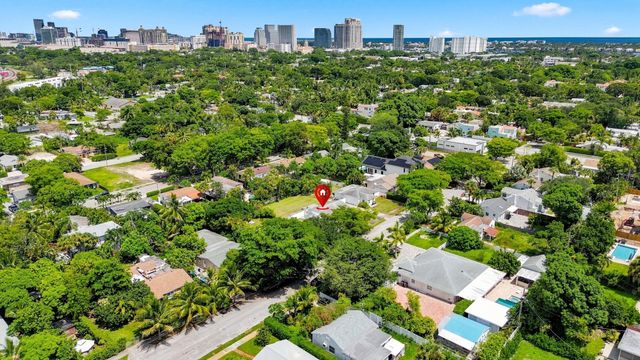 933 UPLAND Road, West Palm Beach, FL 33401