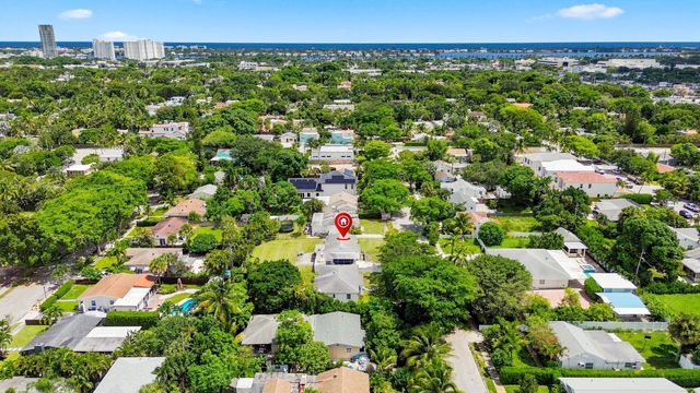 933 UPLAND Road, West Palm Beach, FL 33401