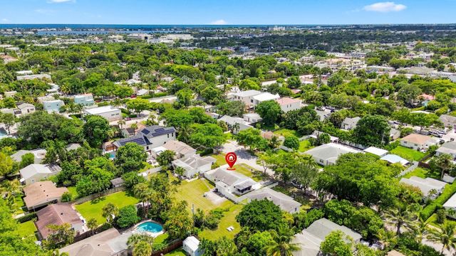 933 UPLAND Road, West Palm Beach, FL 33401