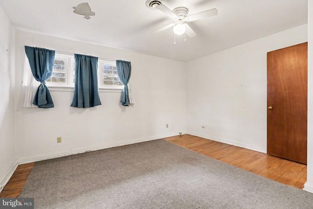 3606 BONNYVIEW RD, Harrisburg, PA 17109