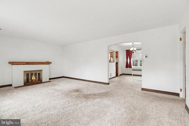 3606 BONNYVIEW RD, Harrisburg, PA 17109