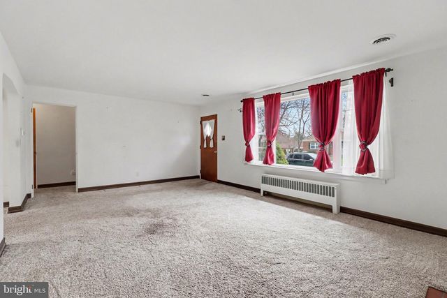 3606 BONNYVIEW RD, Harrisburg, PA 17109