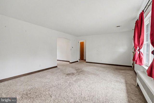 3606 BONNYVIEW RD, Harrisburg, PA 17109