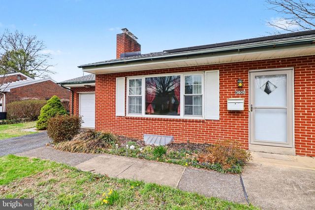 3606 BONNYVIEW RD, Harrisburg, PA 17109