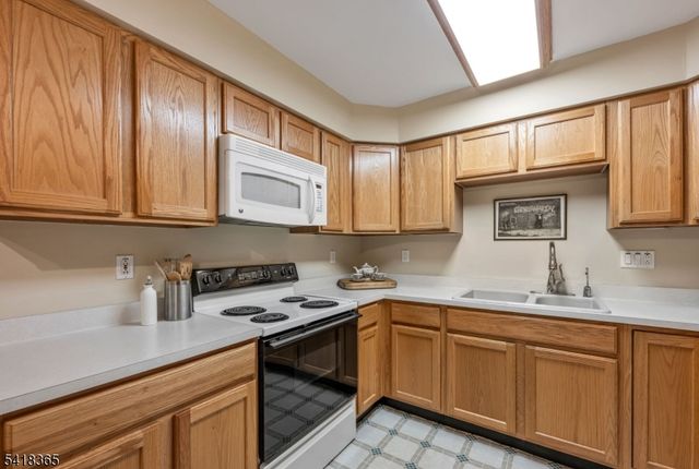 112 Cannella Way 112, Riverdale Boro, NJ 07457