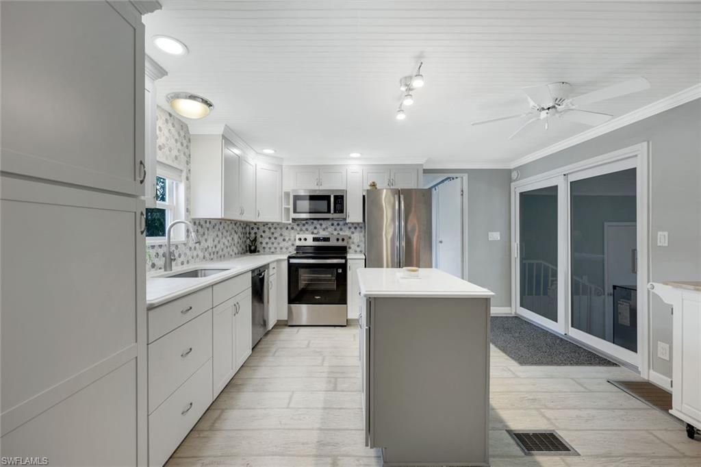 27365 Joann DR, BONITA SPRINGS, FL 34135 — photo 5