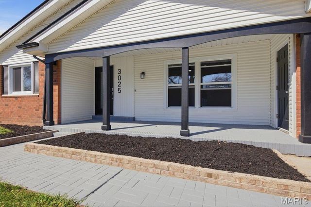 3025 Chadwick Drive, Florissant, MO 63033