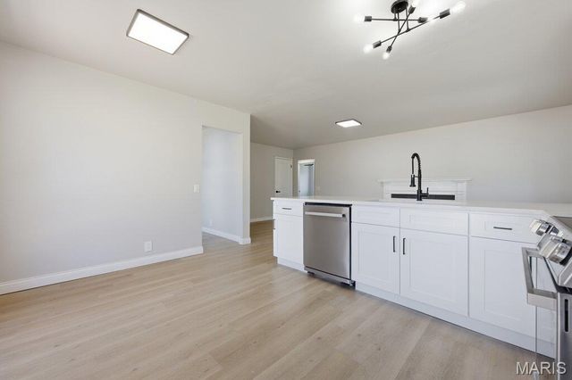 3025 Chadwick Drive, Florissant, MO 63033