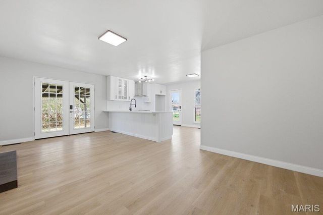 3025 Chadwick Drive, Florissant, MO 63033