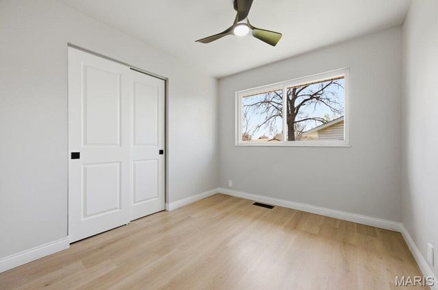 3025 Chadwick Drive, Florissant, MO 63033