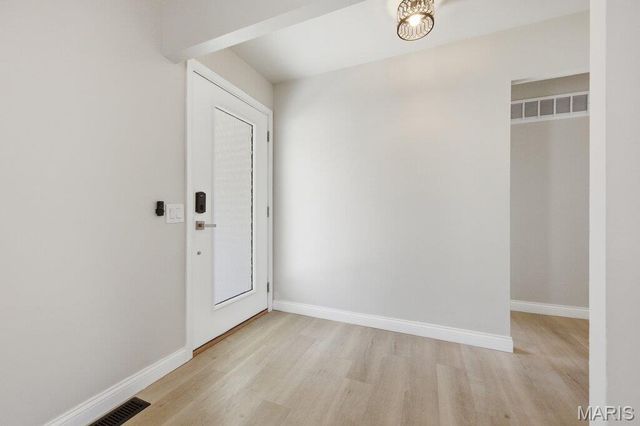 3025 Chadwick Drive, Florissant, MO 63033