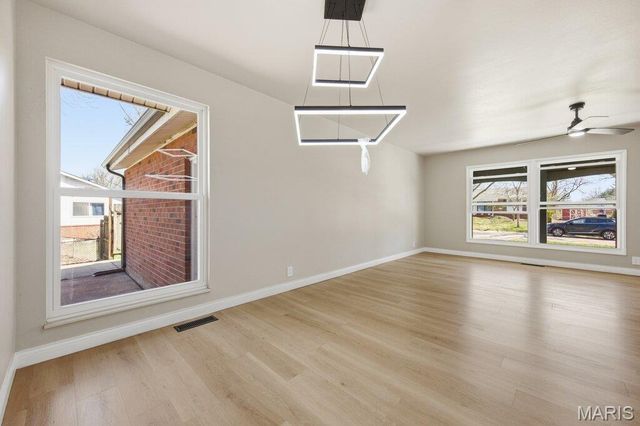 3025 Chadwick Drive, Florissant, MO 63033