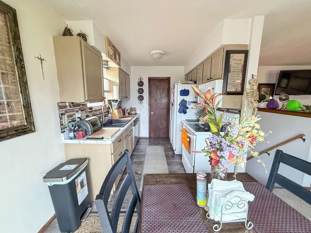 3238 S Mccomas, Wichita, KS 67217