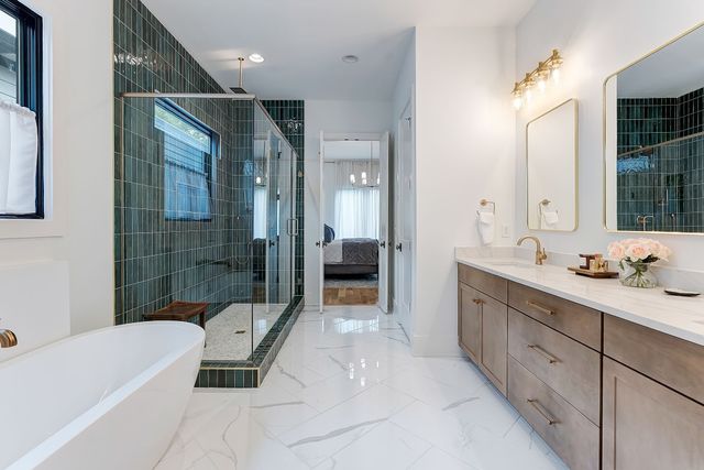 3733 Estes Rd, Nashville, TN 37215