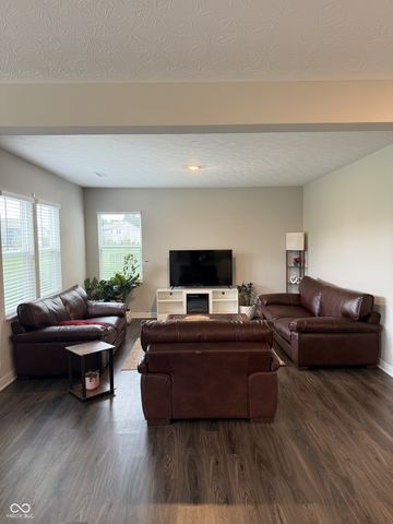 17132 Seaboard Place, Noblesville, IN 46062