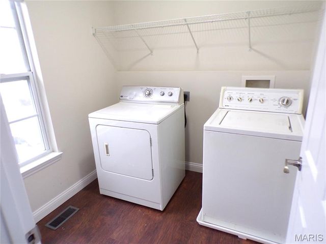 38 Saddleback Ridge Drive, Winfield, MO 63389