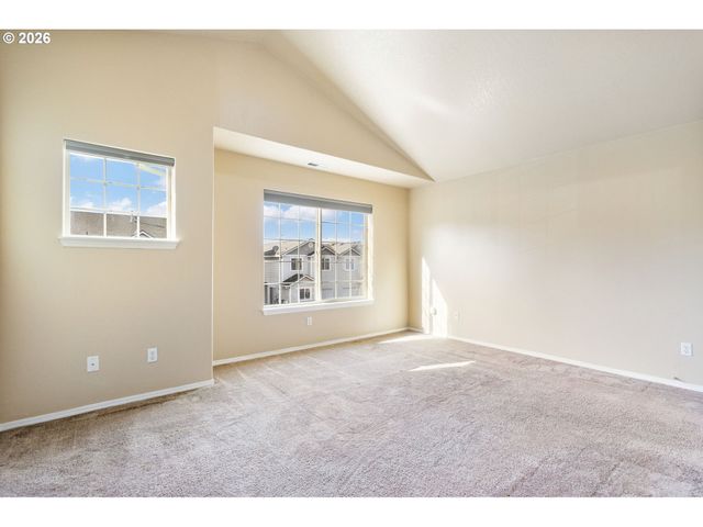 6014 Ne 33RD Cir, Vancouver, WA 98661