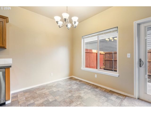 6014 Ne 33RD Cir, Vancouver, WA 98661