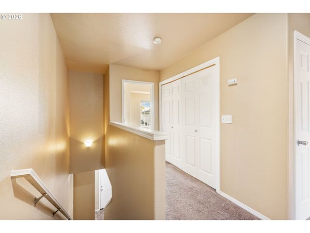 6014 Ne 33RD Cir, Vancouver, WA 98661