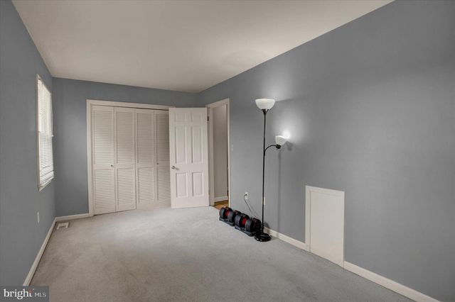 708 CUMBERLAND AVE, Chambersburg, PA 17201
