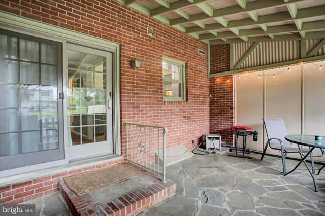 708 CUMBERLAND AVE, Chambersburg, PA 17201