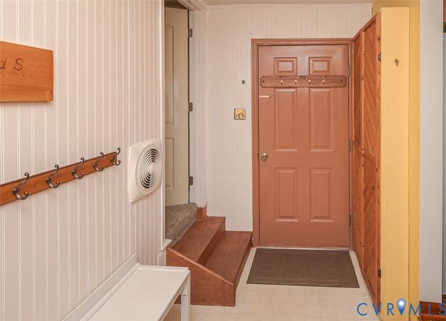 13124 Old Happy Hill Rd, Chester, VA 23831