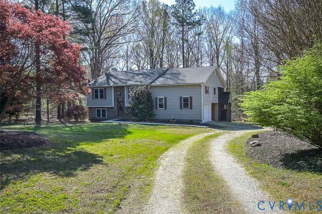 13124 Old Happy Hill Rd, Chester, VA 23831