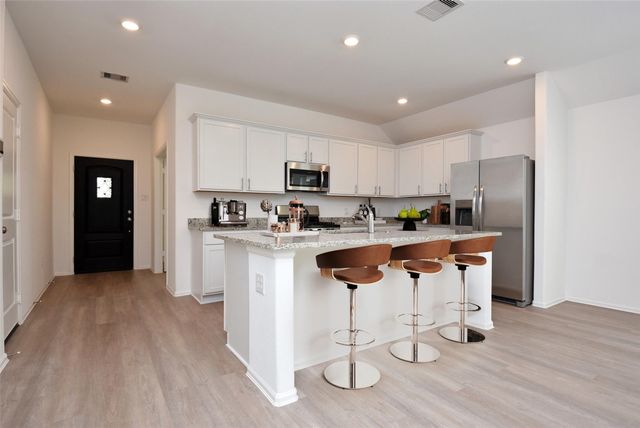8426 Manta Ray Drive, Cypress, TX 77433