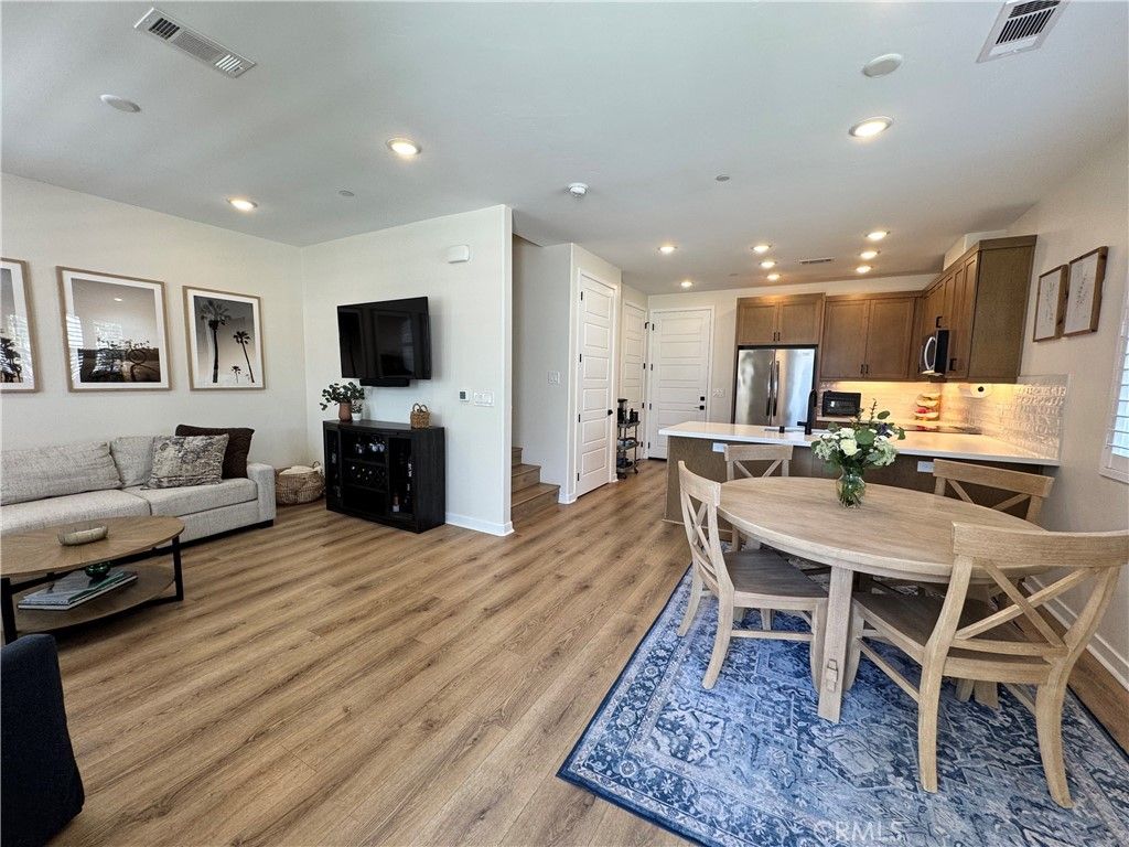 Image 3 of property listing at 905 Madonna Road 41, San Luis Obispo, CA 93405