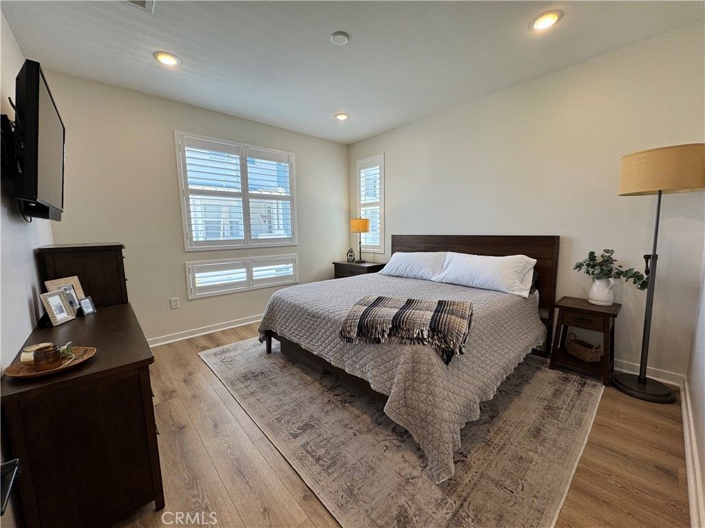 Image 9 of property listing at 905 Madonna Road 41, San Luis Obispo, CA 93405