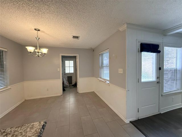 2006 Hamlin Valley Drive, Houston, TX 77090