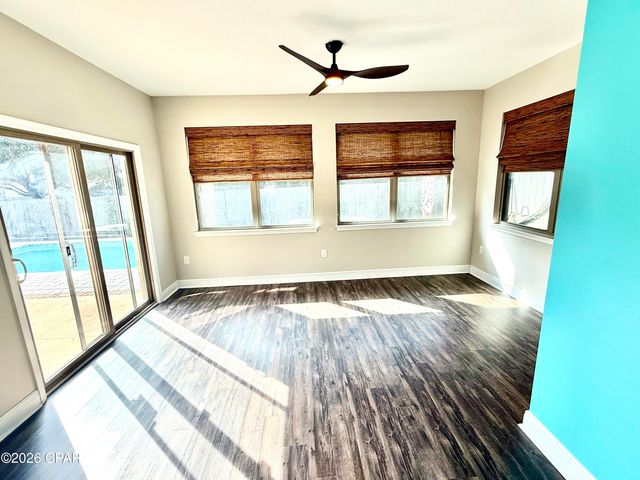 3589 Pelican Bay Circle, Gulf Breeze, FL 32563