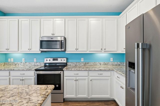 3589 Pelican Bay Circle, Gulf Breeze, FL 32563