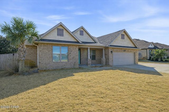 3589 Pelican Bay Circle, Gulf Breeze, FL 32563
