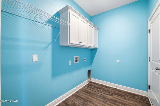 3589 Pelican Bay Circle, Gulf Breeze, FL 32563