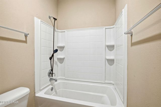 3589 Pelican Bay Circle, Gulf Breeze, FL 32563