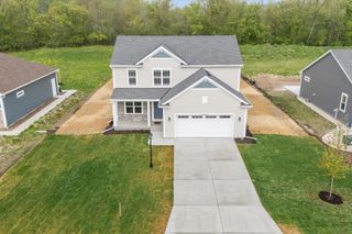 W228N7693 Woodland COURT, Sussex, WI 53089
