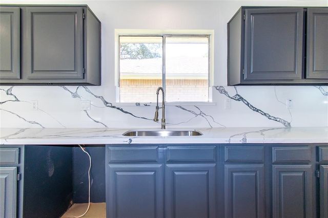 2402 N Ferrisburg Court, Sugar Land, TX 77478