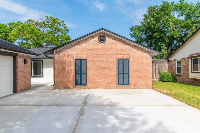 2402 N Ferrisburg Court, Sugar Land, TX 77478
