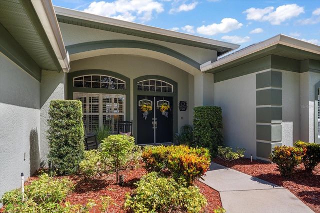 2105 BOOT LAKE CIRCLE, Tampa, FL 33612