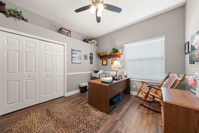 2105 BOOT LAKE CIRCLE, Tampa, FL 33612