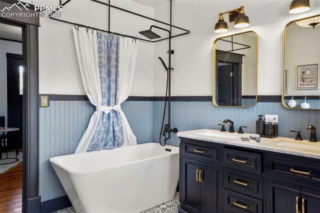 153 Capitol Hill Avenue, Manitou Springs, CO 80829