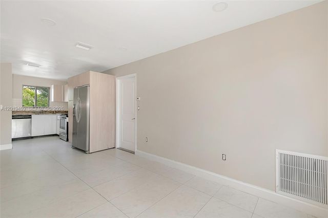 811-817 NW 3rd Avenue, Fort Lauderdale, FL 33311