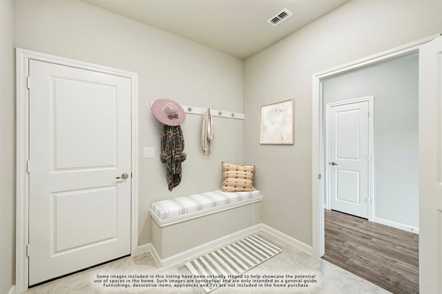 933 Creekhollow Drive, Godley, TX 76044