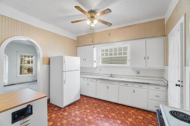1108 Elwood Street, Middletown, OH 45042
