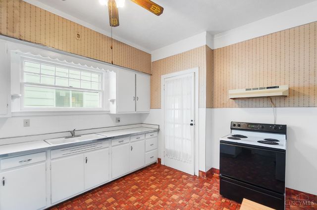 1108 Elwood Street, Middletown, OH 45042