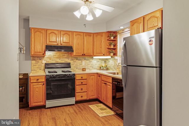 10 WEXFORD RD, Gibbsboro, NJ 08026