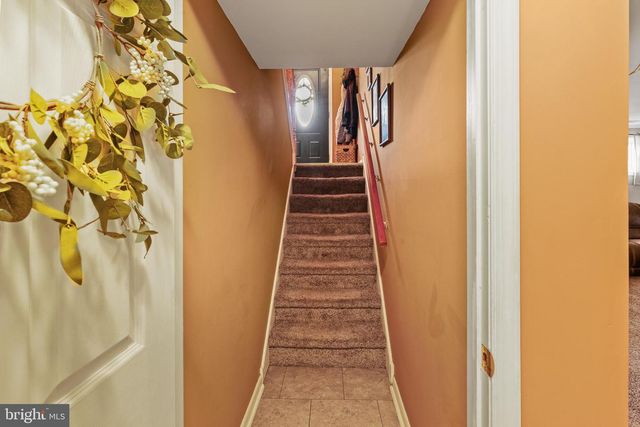 10 WEXFORD RD, Gibbsboro, NJ 08026