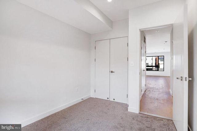 5219 F ST SE, Washington, DC 20019